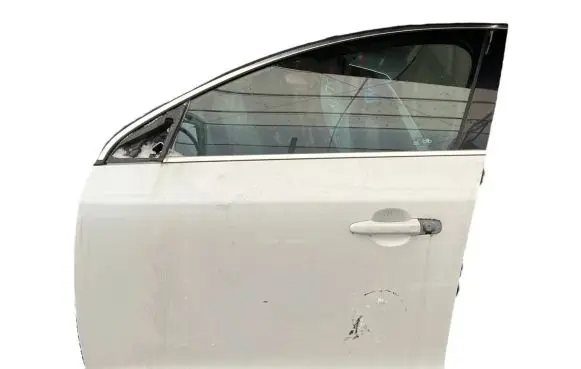 Volvo V60 Front door