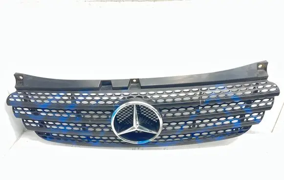 Mercedes-Benz Vito Viano W639 Front bumper upper radiator grill A6398800185