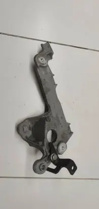 Renault Clio V Engine mount bracket 144864724R