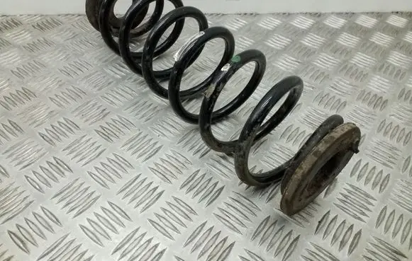 Volkswagen Eos Rear coil spring 39240 1K0512149B
