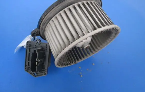 Mazda 323 Heater fan/blower