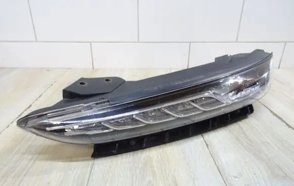 Hyundai Kona I LED Daytime headlight 92207J9000