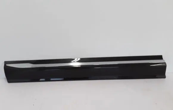 Volvo XC60 Front door trim (molding) 39846016