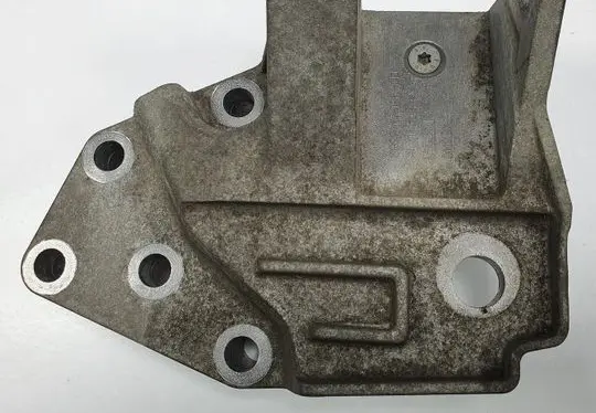 Land Rover Freelander 2 - LR2 Engine mount vacuum valve 6G92-6P096-CD