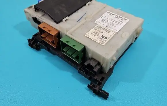 Ford Mondeo MK IV Central body control module 7G9T-14A073-CE IMPRK1485065