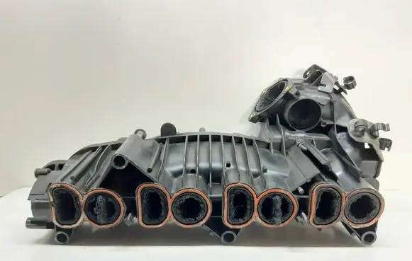 BMW 1 E81 E87 Intake manifold 7810179 7810178