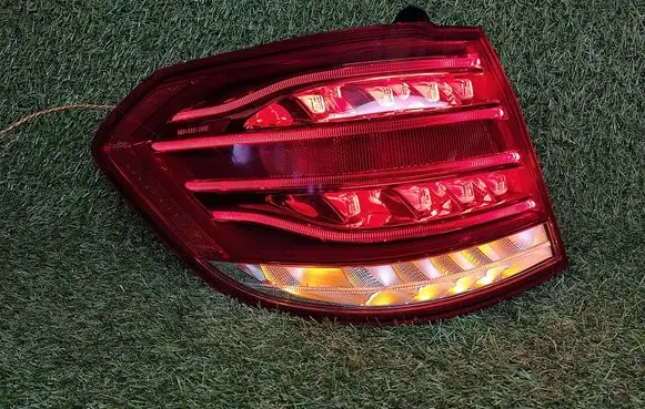 Mercedes-Benz E W212 Rear/tail lights A2129069102 615401