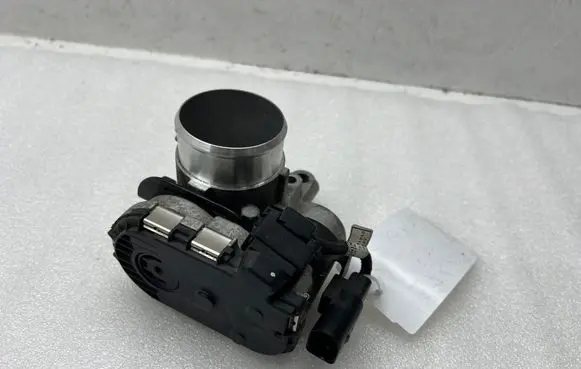 Hyundai Ioniq Throttle valve 3510003HA0