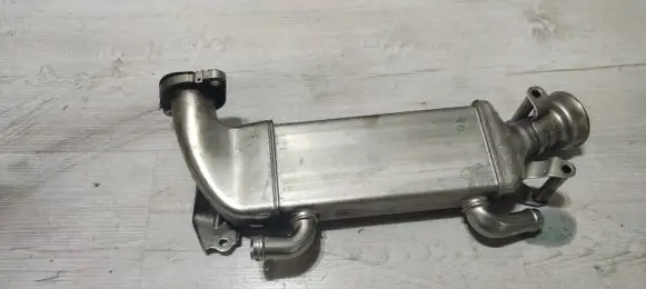 Mercedes-Benz CLA C117 X117 W117 EGR valve cooler A6511400575