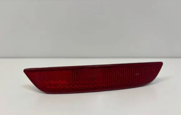 Rear tail light reflector