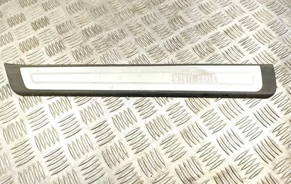 Skoda Fabia Mk2 (5J) Front sill trim cover 5J6853491C