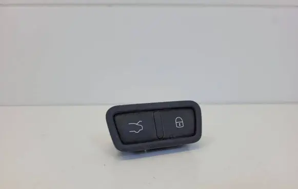 Alfa Romeo Stelvio Tailgate/boot open switch button 156129212