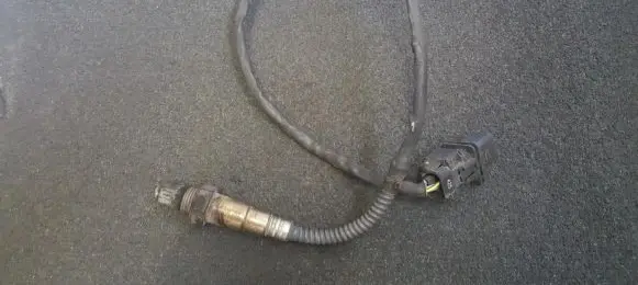 Volkswagen Touran I Lambda probe sensor 03G906262A