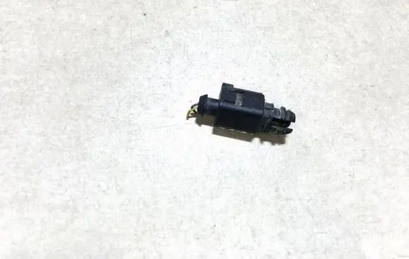Audi A4 S4 B5 8D Outside/exterior temperature sensor 1j0973702