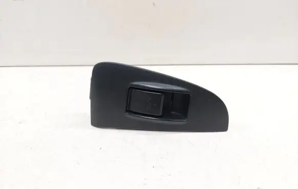 Toyota Avensis T250 Electric window control switch 7427105020