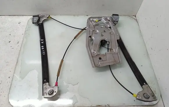 BMW 5 E39 Front door window regulator with motor 8236859E