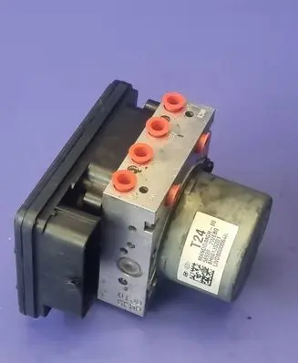 Hyundai Santa Fe ABS Pump 58920-2WEB0 BH6013S201 589202WEB0