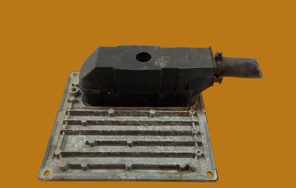Ford Mondeo MK II Engine control unit/module 7M5112A650AFB