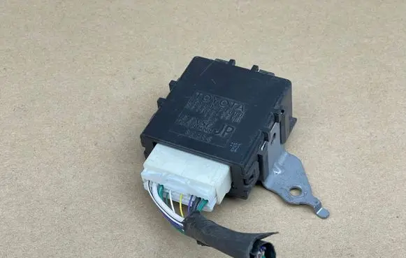 Toyota C-HR I Other control units/modules 85940F4010