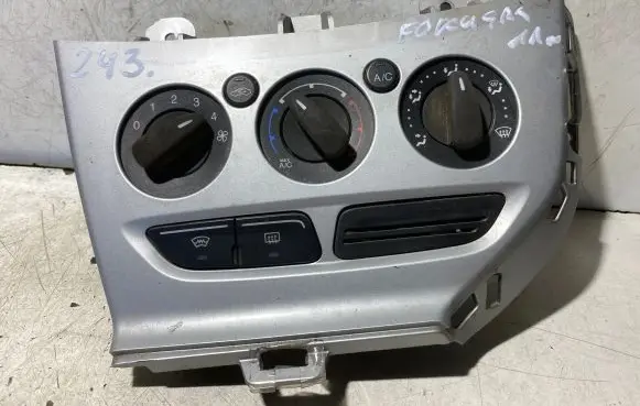 Ford Focus Climate control unit BM5T19980BD E1062772
