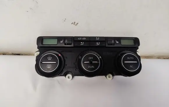 Volkswagen Golf Plus Climate control unit 1K0907044DA