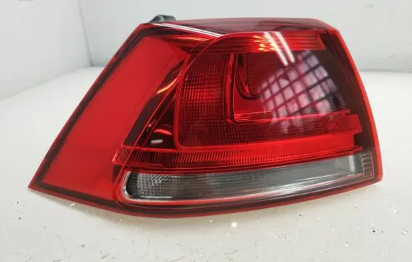 Volkswagen Golf VII Rear/tail lights 5G0945095M 90011874 90052057A