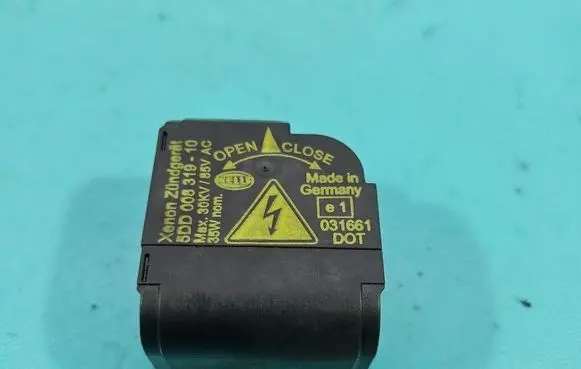 Mercedes-Benz ML W164 Xenon bulb 5DD008319-10 IMPRK1540415