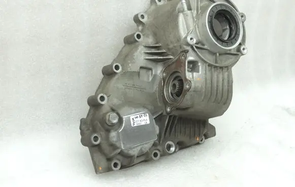 BMW X3 E83 Other gearbox part 27107526278 7526278