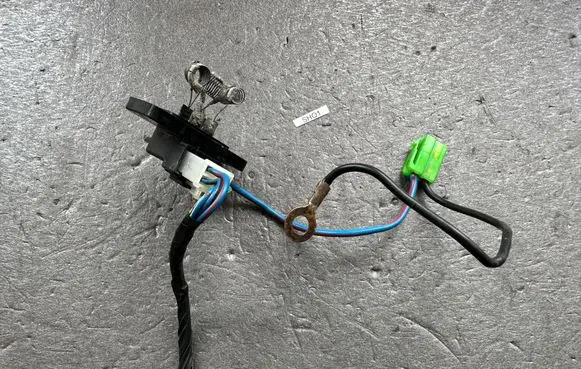 Mitsubishi Pajero Sensor MB272975