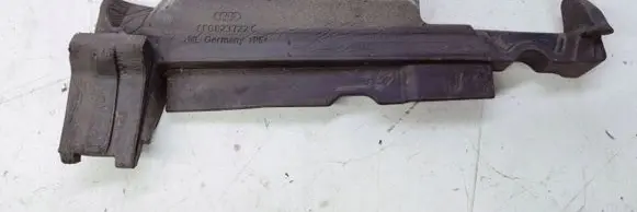 Audi A3 S3 8P Fender foam support/seal 8P0823722C