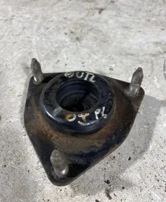 Mitsubishi Outlander Coil spring mount 