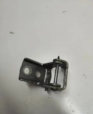 Citroen C5 Aircross Rear door upper hinge