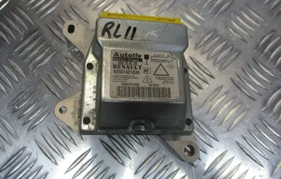 Renault Laguna II Airbag control unit/module 8200142183A
