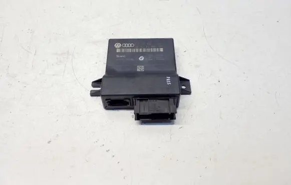 Audi Q7 4L Gateway control module 4L0907468 4L0910468
