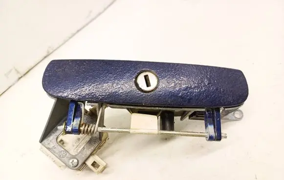 Volkswagen Polo Tailgate/trunk/boot exterior handle 6Q6827601D 6Q6827601E