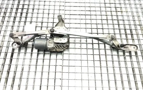 Front wiper linkage and motor