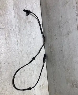 BMW 5 F10 F11 ABS brake wheel speed sensor 6853859