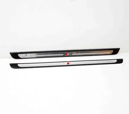 Audi A1 sill trim set (inner) 8X3853373C