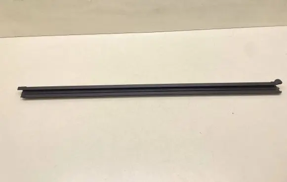 Skoda Kodiaq Rubber seal rear door window/glass 565839479