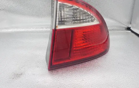 Seat Leon (1M) Rear/tail lights 1M6945112 1M6945096A