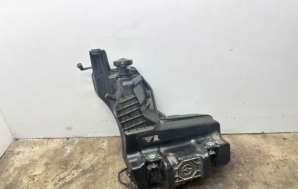 Mercedes-Benz C W206 AdBlue liquid reservoir A2064707402 A0994713600