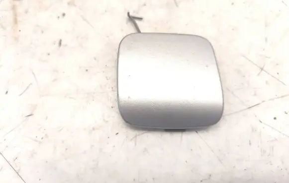 Toyota Avensis Verso Front tow hook cap/cover 387M TS0P1