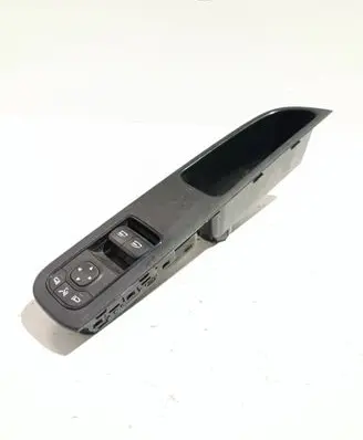 Mercedes-Benz Sprinter W907 W910 Electric window control switch A9079059002 1194223721 00000201