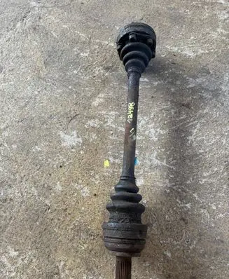 BMW 3 E30 Rear driveshaft