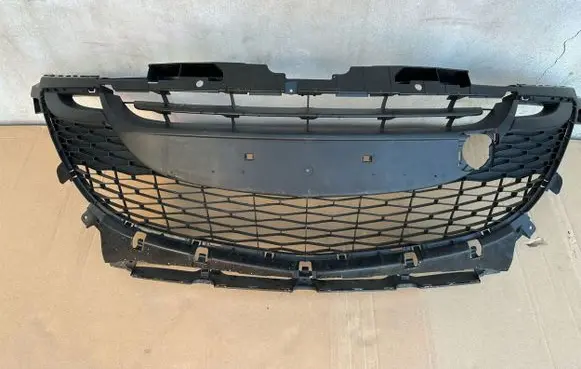 Mazda 3 II Front bumper BCW8501T1