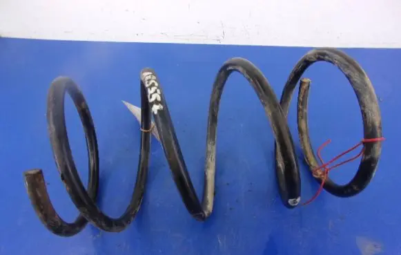 Nissan Serena Front coil spring