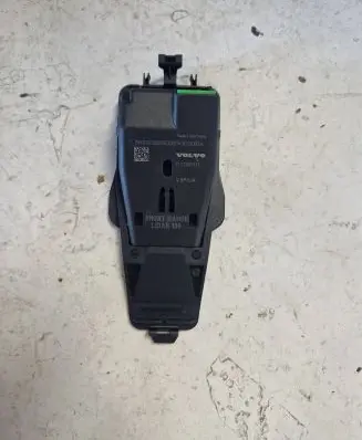 Windshield/windscreen camera