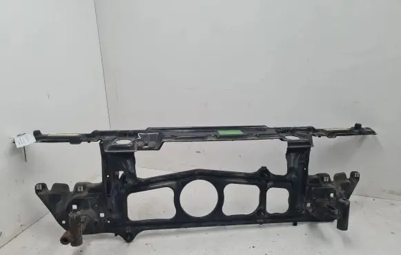 BMW 5 E39 Radiator support slam panel 8387412
