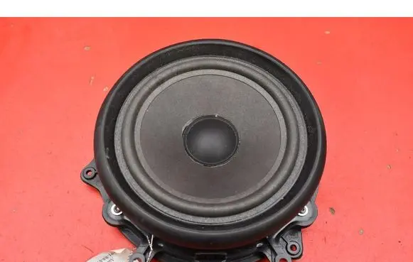 Audi A8 S8 D3 4E Subwoofer speaker 4E003541101S
