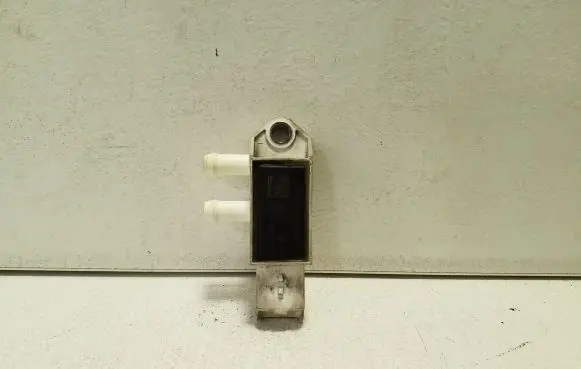 Nissan X-Trail T32 Exhaust gas pressure sensor 227701177R